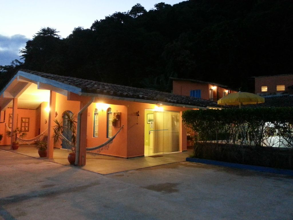 Piscina da Pousada Porto Paraíso